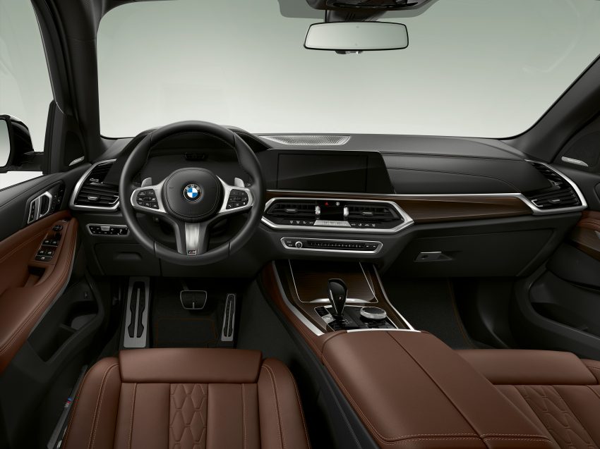 BMW X5 xDrive45e 油电版本正式首发，综合马力近400匹 104441