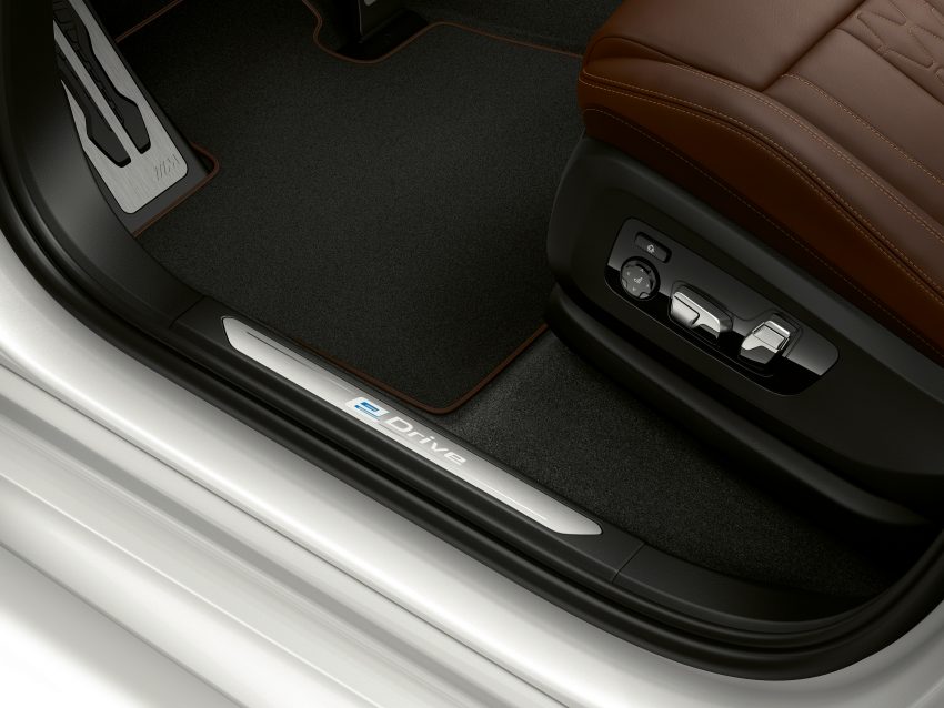 BMW X5 xDrive45e 油电版本正式首发，综合马力近400匹 104443