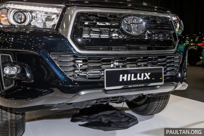 Toyota Hilux 2.8 Black Edition 本地面市, 售价14万令吉 103313