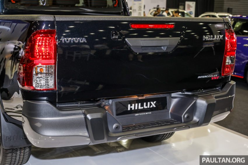 Toyota Hilux 2.8 Black Edition 本地面市, 售价14万令吉 103321