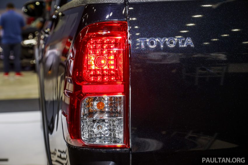 Toyota Hilux 2.8 Black Edition 本地面市, 售价14万令吉 103322