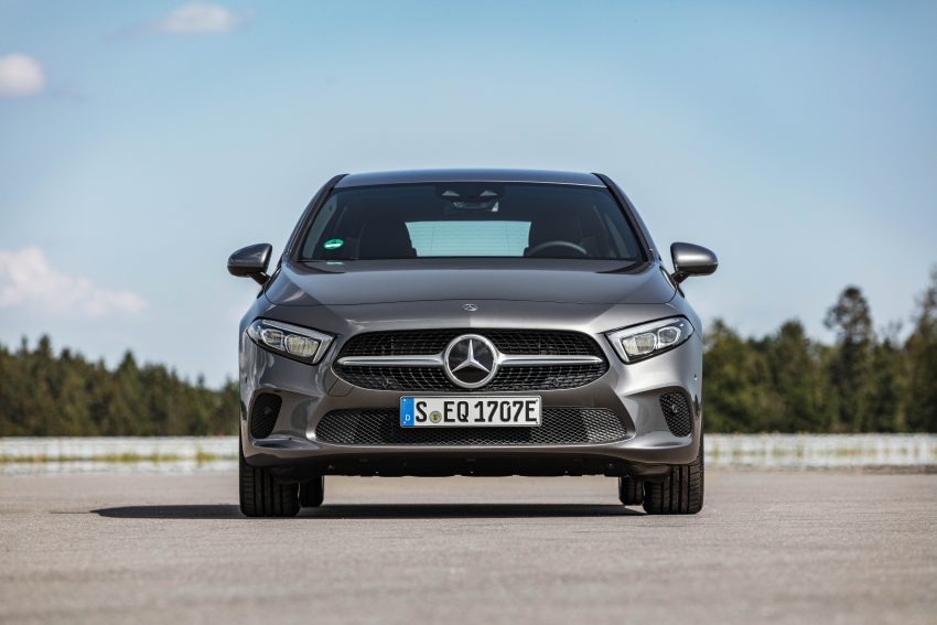 Mercedes-Benz A250e, A250e Sedan 和 B250e 全球首发 103537