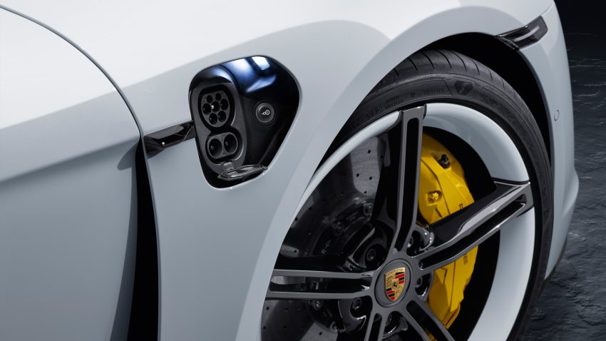 首款纯电动车面世, Porsche Taycan 全球首发, 2.8秒破百 104941