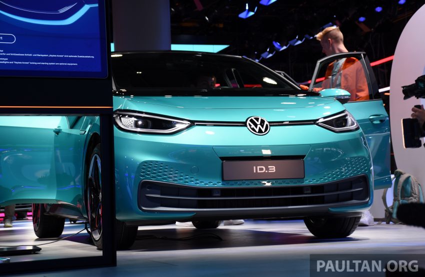 品牌首款量产的纯电动车，Volkswagen ID.3 全球首发 105112