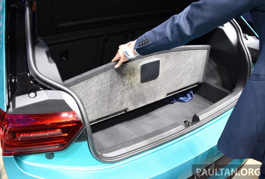 品牌首款量产的纯电动车，Volkswagen ID.3 全球首发 105120