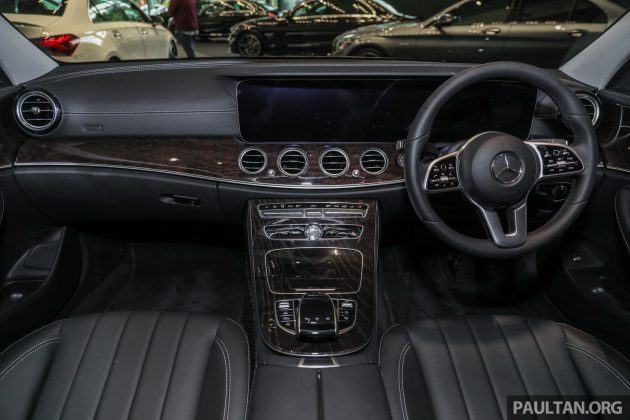 新车实拍：Mercedes-Benz E 300 Exclusive，售价38万