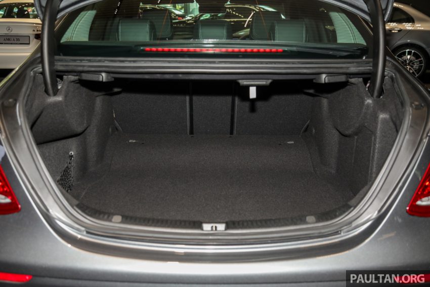 新车实拍：Mercedes-Benz E 300 Exclusive，售价38万 107155