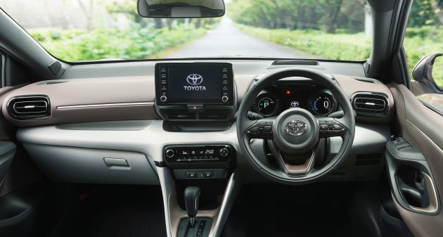 日本发布全新 Toyota Yaris，搭载1.5三缸Dynamic Force引擎，追加Hybrid四驱版本，首次采用TNGA模组化底盘