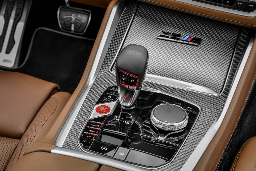 全新 BMW X5 M 与 X6 M 首发，4.4L V8引擎3.9秒破百 107246