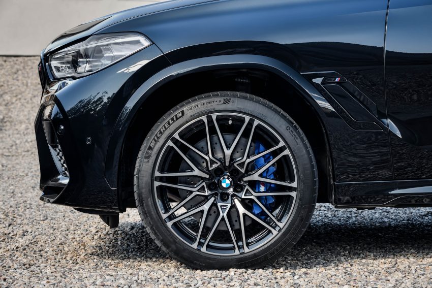 全新 BMW X5 M 与 X6 M 首发，4.4L V8引擎3.9秒破百 107292