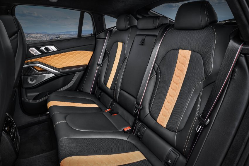 全新 BMW X5 M 与 X6 M 首发，4.4L V8引擎3.9秒破百 107301