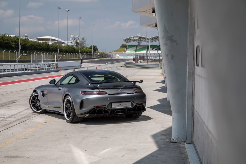 Mercedes-AMG GT C & GT R 小改款上市，155万令吉起 108360