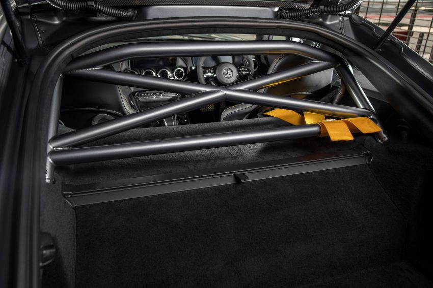 Mercedes-AMG GT C & GT R 小改款上市，155万令吉起 108380