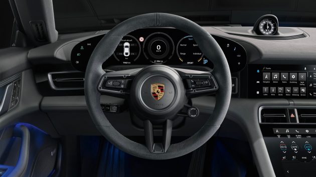 Porsche Taycan 4S 入门版首发, 4秒破百, 极速250km/h