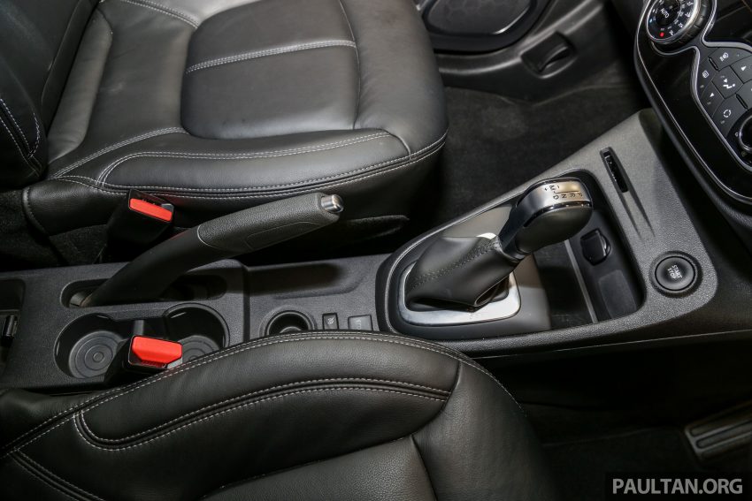 新车图集: Renault Captur Trophy, 新等级入列售价11.4万 108105