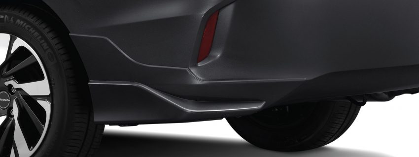 全新 Honda City Modulo 随新车发布, 原厂套件上身更帅气 111730