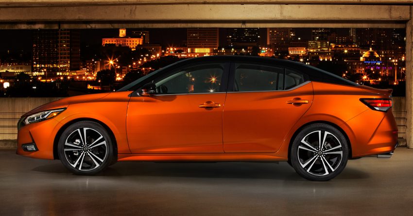 全新大改款 Nissan Sentra 洛杉矶车展亮相，配备比中国版 Sylphy 还要丰富，换装2.0升引擎，明年开始在北美交付 111355