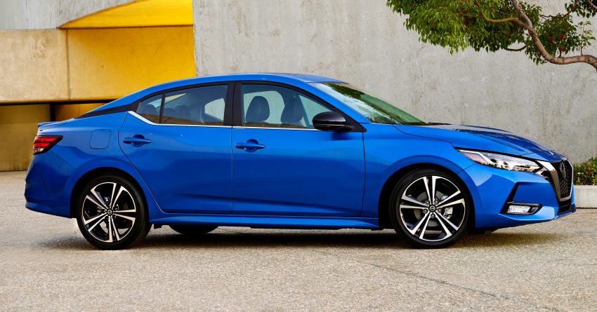 全新大改款 Nissan Sentra 洛杉矶车展亮相，配备比中国版 Sylphy 还要丰富，换装2.0升引擎，明年开始在北美交付 111358