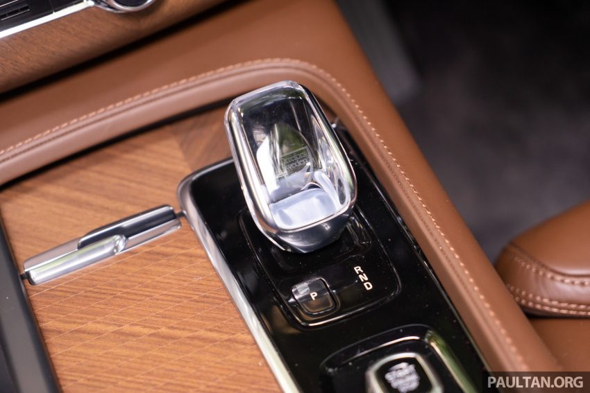 Volvo XC90 小改款登陆本地市场，三等级售价37.4万起 110710