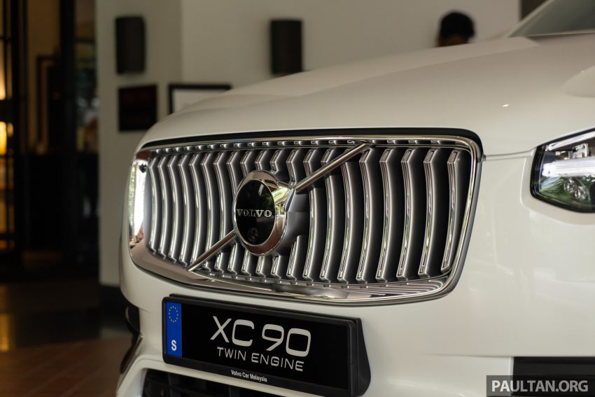 Volvo XC90 小改款登陆本地市场，三等级售价37.4万起 110711