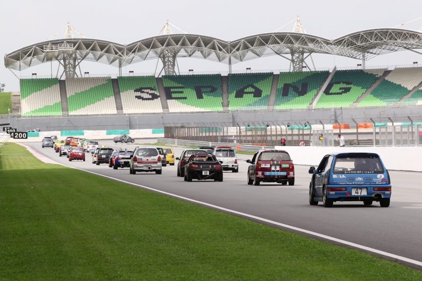 两年一度的 K Car Global 赛车活动本周末雪邦上演，Perodua 车主可以20令吉入场费亲自开车体验雪邦赛道 110802