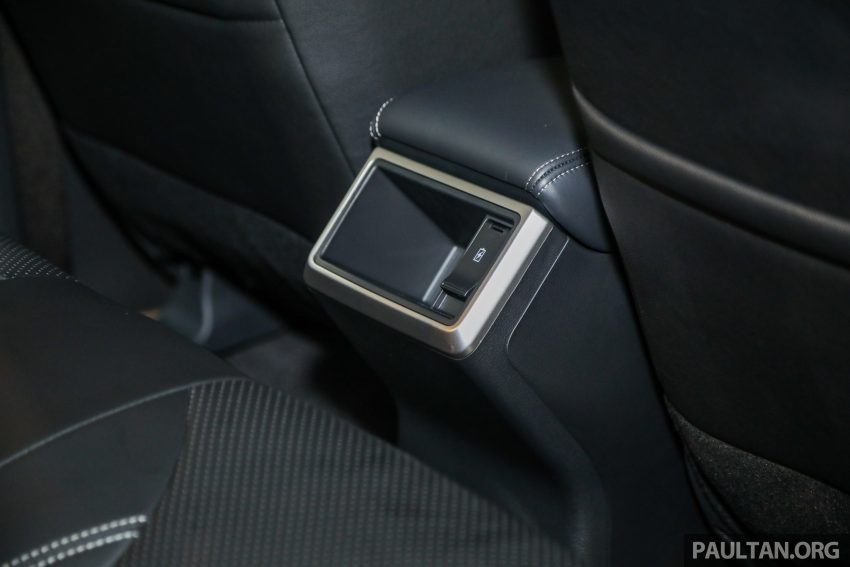 Mitsubishi Triton VGT AT Premium 配备升级, 售RM121k 110904