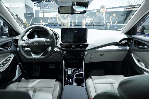 Hyundai LaFesta EV纯电动房车在华正式首发，明年开卖