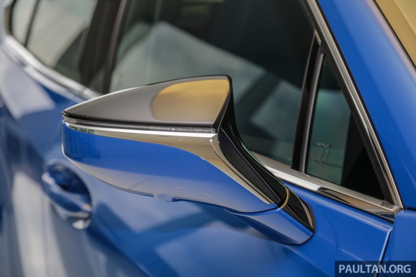 Lexus UX 200本地开放预订，三个等级价格从24.4万起 116275