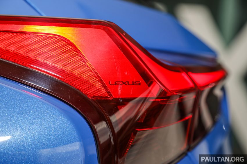 Lexus UX 200本地开放预订，三个等级价格从24.4万起 116283