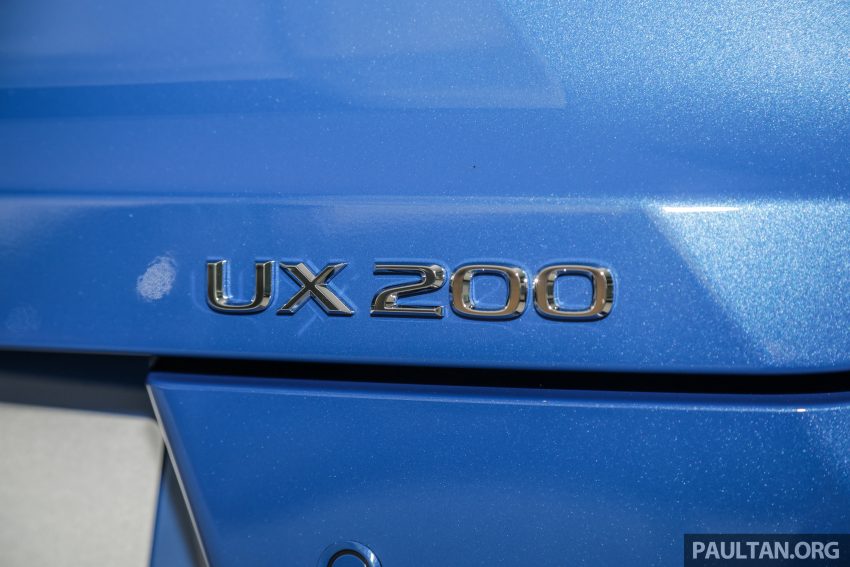 Lexus UX 200本地开放预订，三个等级价格从24.4万起 116289