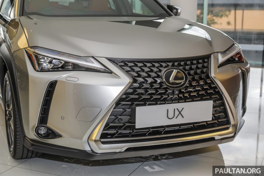Lexus UX 200本地开放预订，三个等级价格从24.4万起 116297