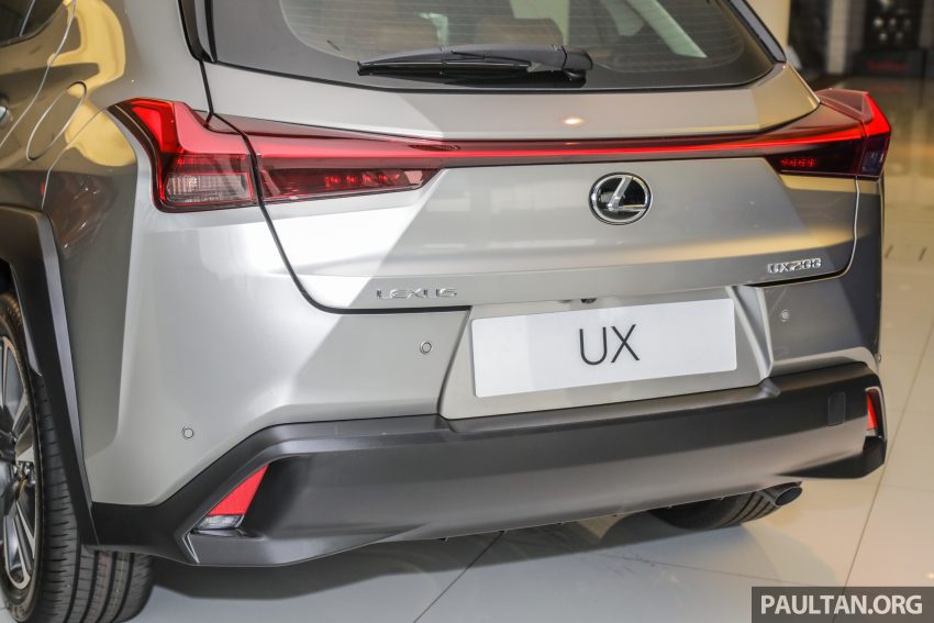 Lexus UX 200本地开放预订，三个等级价格从24.4万起 116298