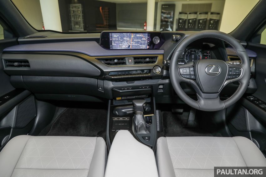 Lexus UX 200本地开放预订，三个等级价格从24.4万起 116299