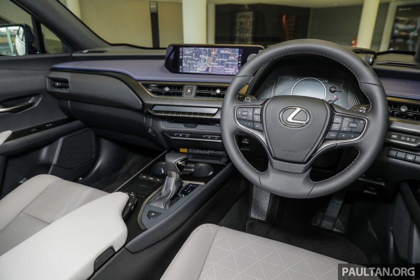 Lexus UX 200本地开放预订，三个等级价格从24.4万起 116323