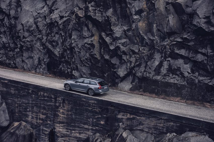 Volvo S90 / V90 小改款官图发布，新增48V轻混动系统 116896