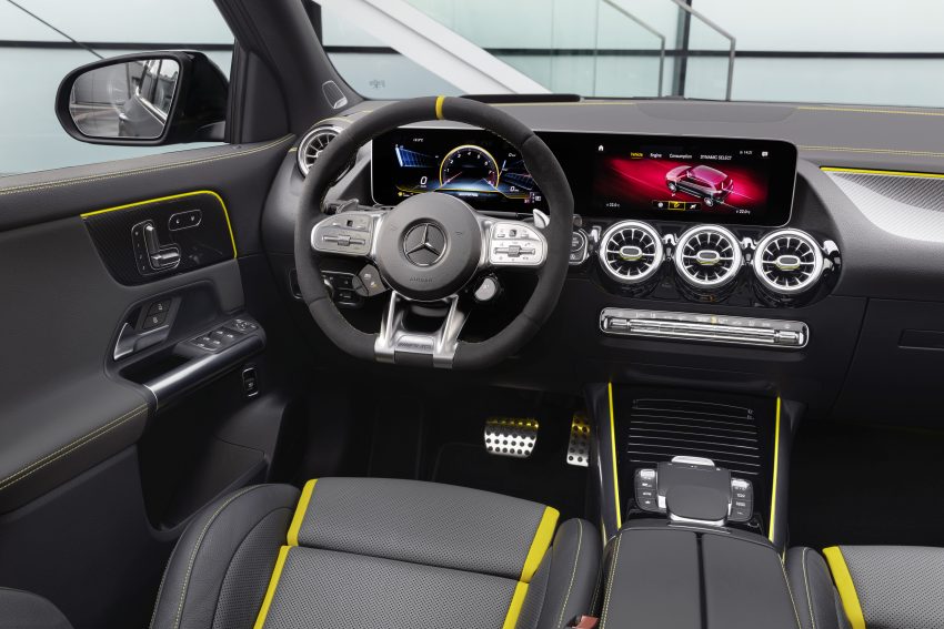 新一代 2020 Mercedes-AMG GLA 45、GLA 45 S 官图发布，可榨出421 hp / 500 Nm，4.3秒破百，极速270 km/h 117421