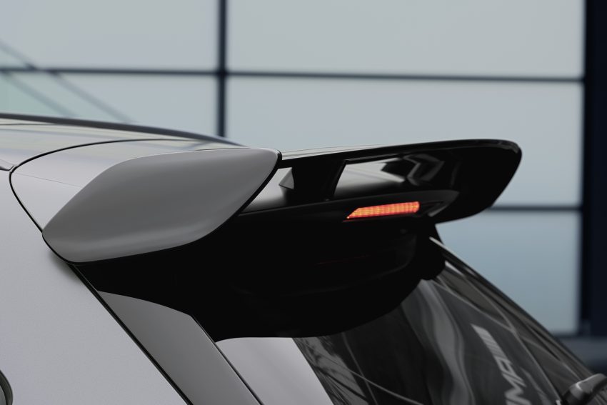 新一代 2020 Mercedes-AMG GLA 45、GLA 45 S 官图发布，可榨出421 hp / 500 Nm，4.3秒破百，极速270 km/h 117440