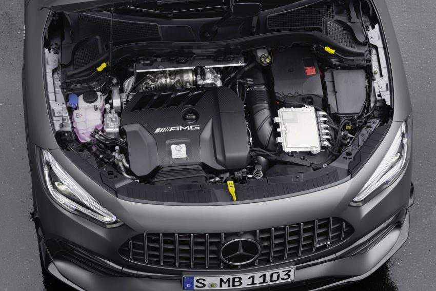 新一代 2020 Mercedes-AMG GLA 45、GLA 45 S 官图发布，可榨出421 hp / 500 Nm，4.3秒破百，极速270 km/h 117444