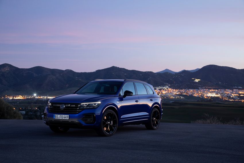 插电混动性能SUV！Volkswagen Touareg R 官图发布，搭载3.0升V6涡轮增压引擎，最大输出功率462 PS / 700 Nm 117088