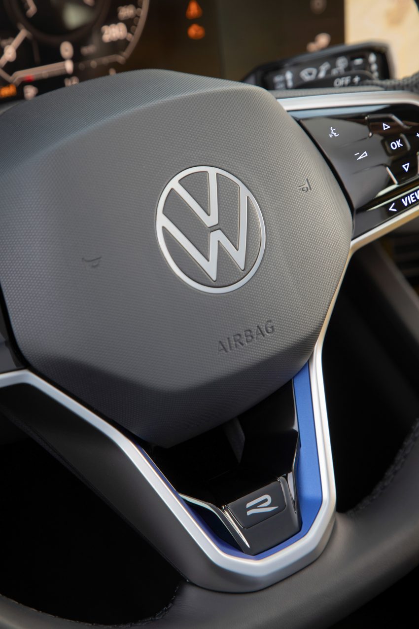 插电混动性能SUV！Volkswagen Touareg R 官图发布，搭载3.0升V6涡轮增压引擎，最大输出功率462 PS / 700 Nm 117111