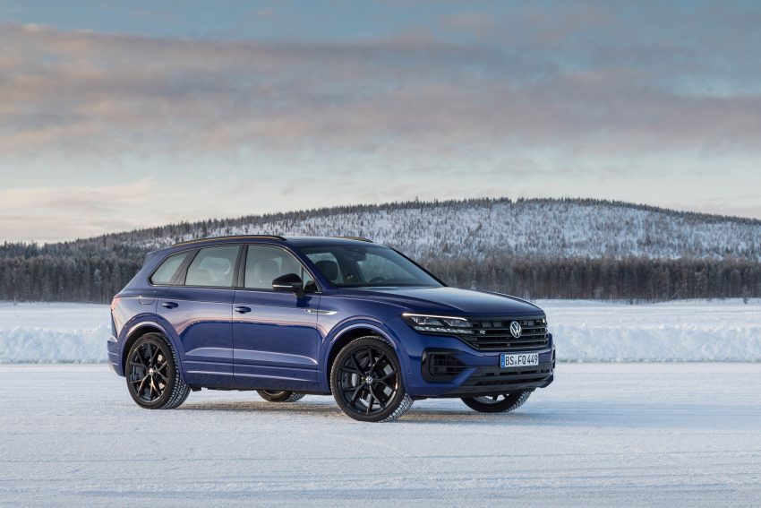 插电混动性能SUV！Volkswagen Touareg R 官图发布，搭载3.0升V6涡轮增压引擎，最大输出功率462 PS / 700 Nm 117124