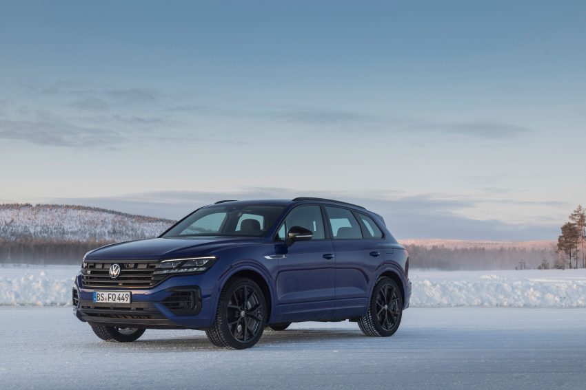 插电混动性能SUV！Volkswagen Touareg R 官图发布，搭载3.0升V6涡轮增压引擎，最大输出功率462 PS / 700 Nm 117129