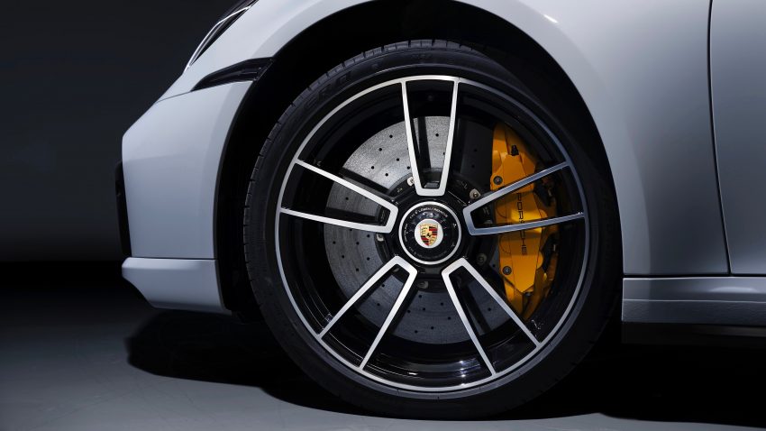 全新蛙王降世 ! Porsche 911 Turbo S, 3.8L六缸, 2.7秒破百 117911