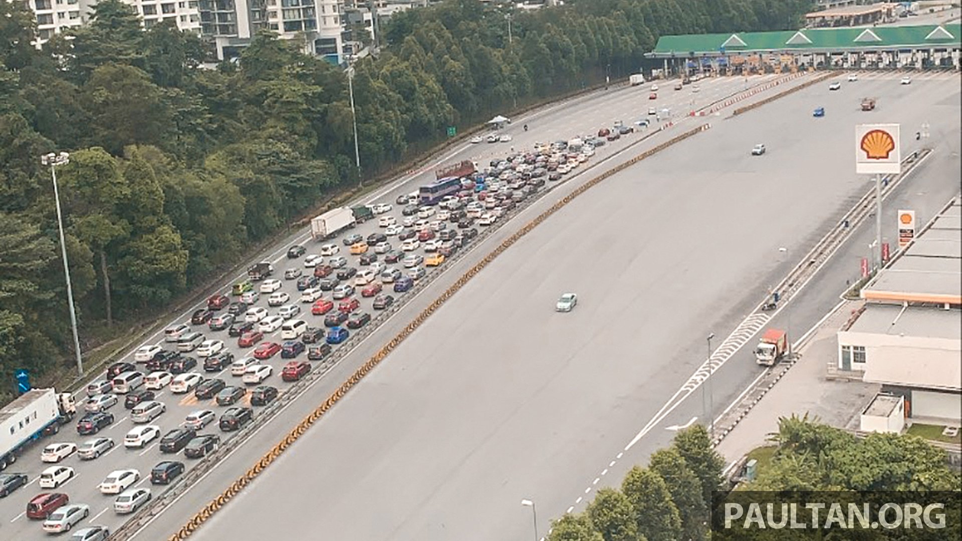经济学家：意义大不，政府应取消佳节大道过路费豁免政策