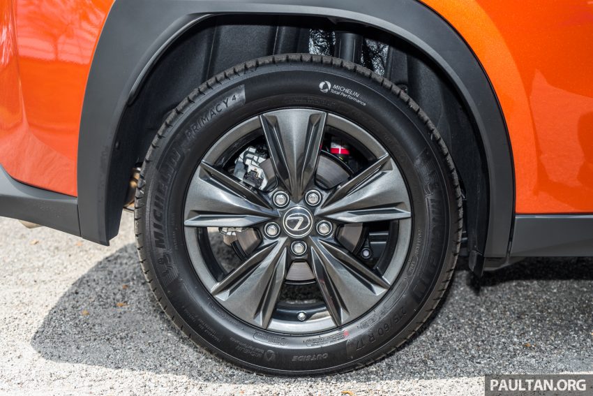 Lexus UX 本地正式面市，三个等级价格从RM244K起跳 117725