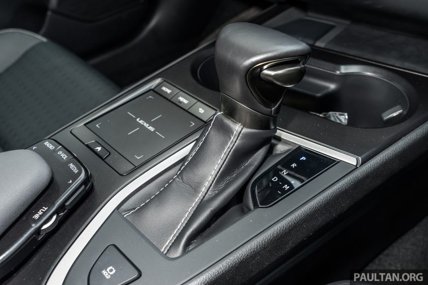Lexus UX 本地正式面市，三个等级价格从RM244K起跳 117741