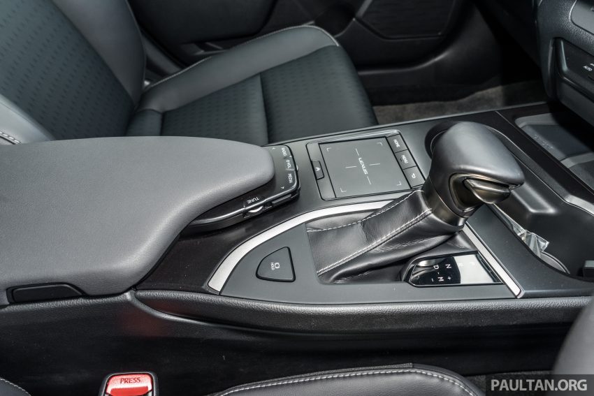 Lexus UX 本地正式面市，三个等级价格从RM244K起跳 117744