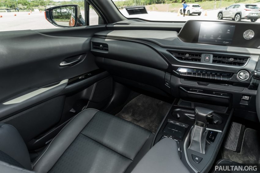 Lexus UX 本地正式面市，三个等级价格从RM244K起跳 117751