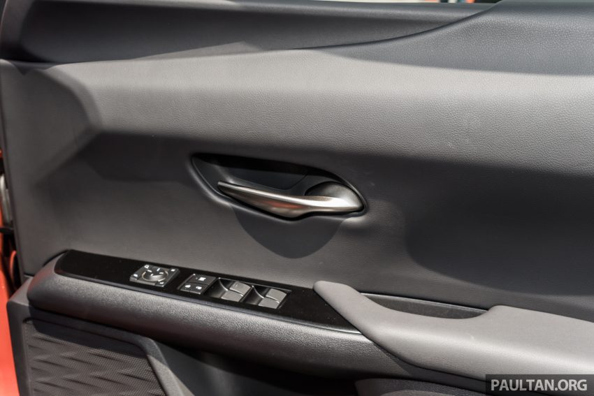 Lexus UX 本地正式面市，三个等级价格从RM244K起跳 117758
