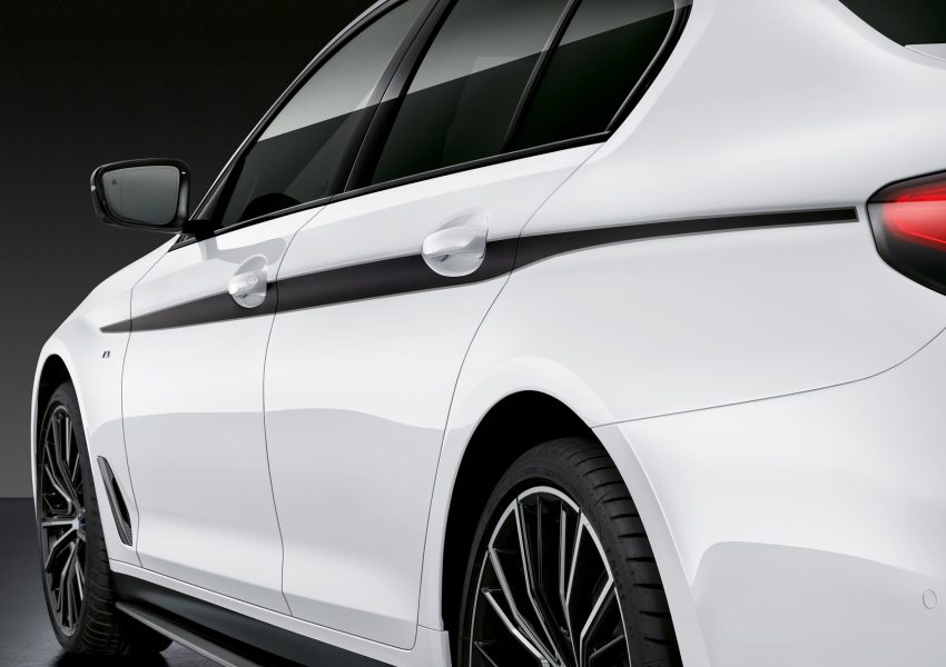 G30 BMW 5 Series LCI 专属 M Performance 套件上身 122906